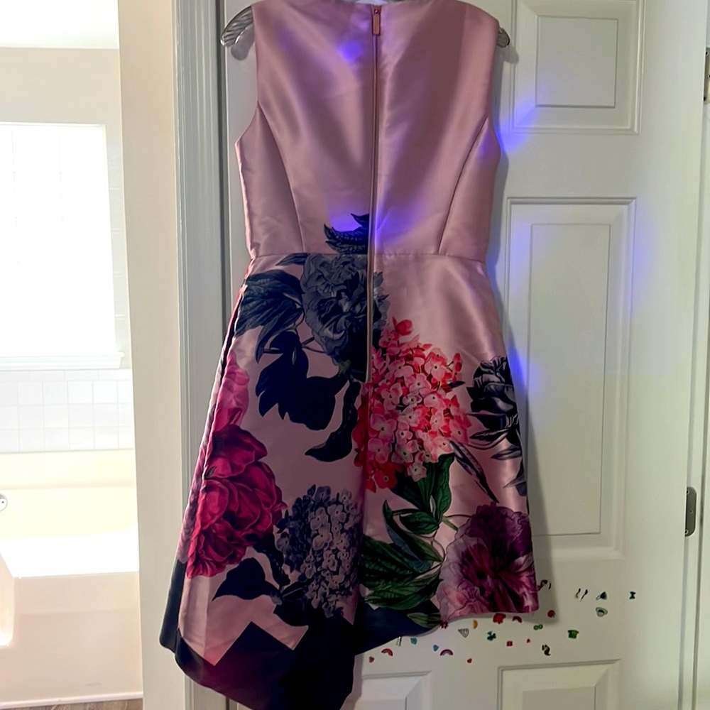 💃Ted baker Joyclyn Royal Gardens Dress make an offer !! - Picture 4 of 5
